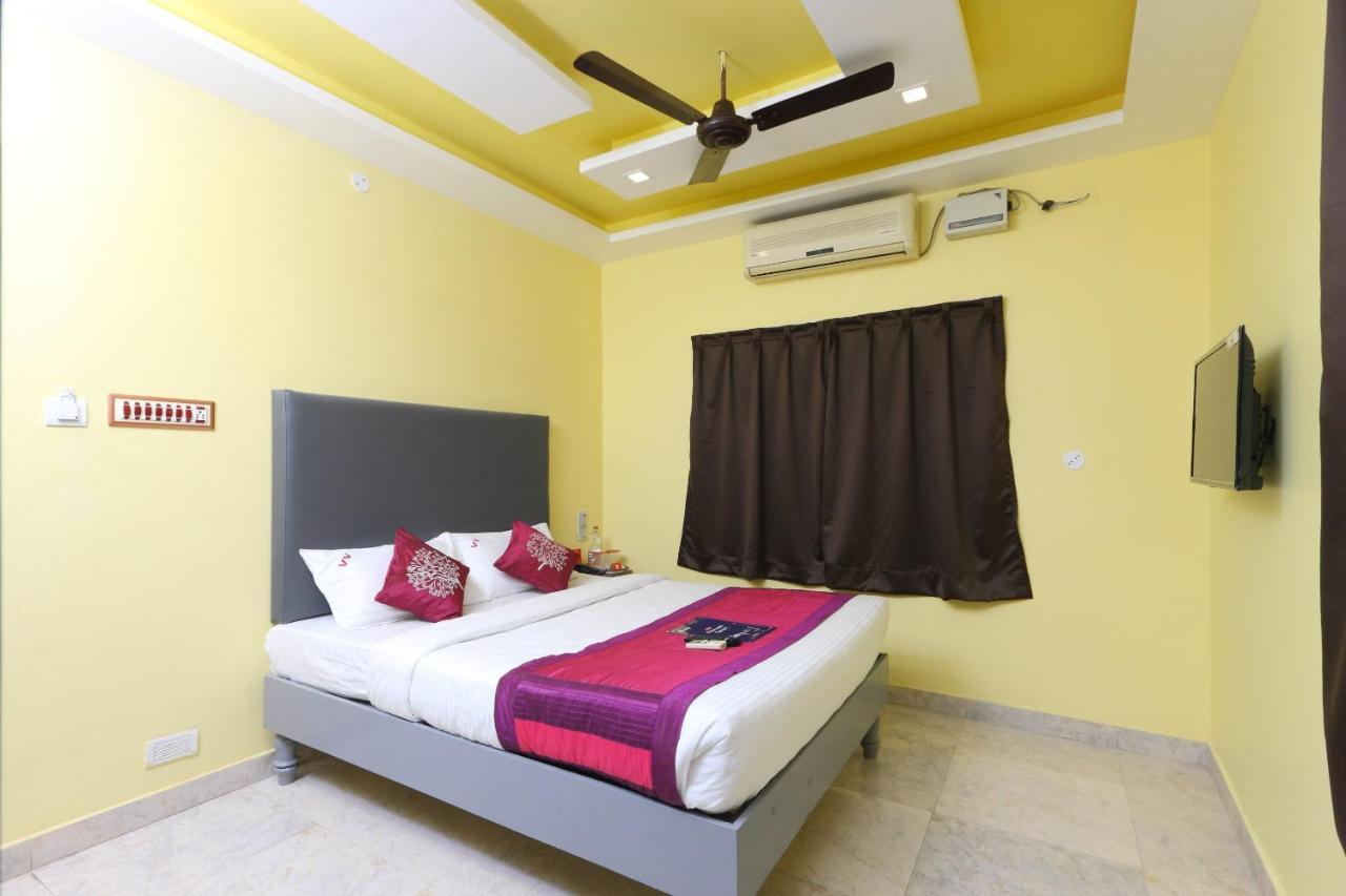 OYO 11736 Venkateswara Vilasam Pondicherry Bagian luar foto